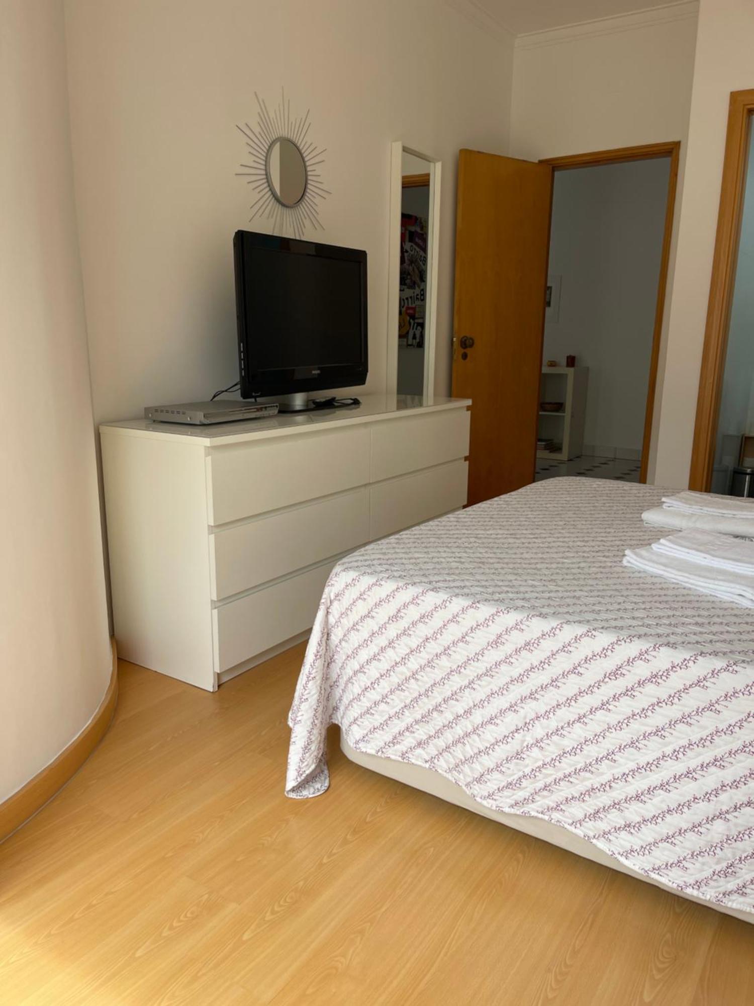 Enjoy Ocean Beach Life At Costa Da Caparica! 외부 사진