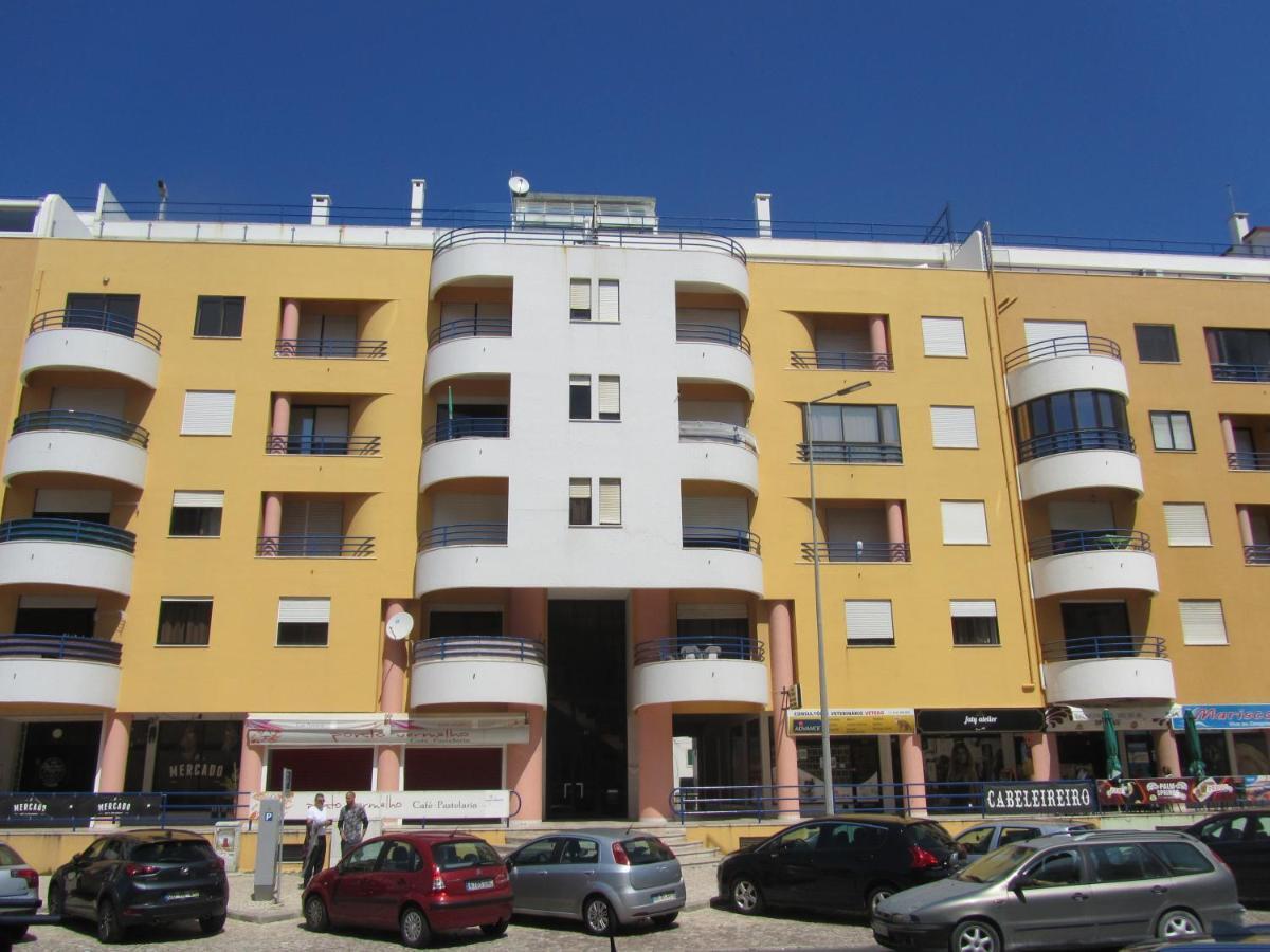 Enjoy Ocean Beach Life At Costa Da Caparica! 외부 사진